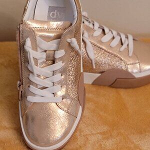 Girls Gold Sneakers Size 3 - NEW